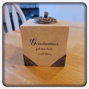 Grandmother Sentiment Keepsake Box